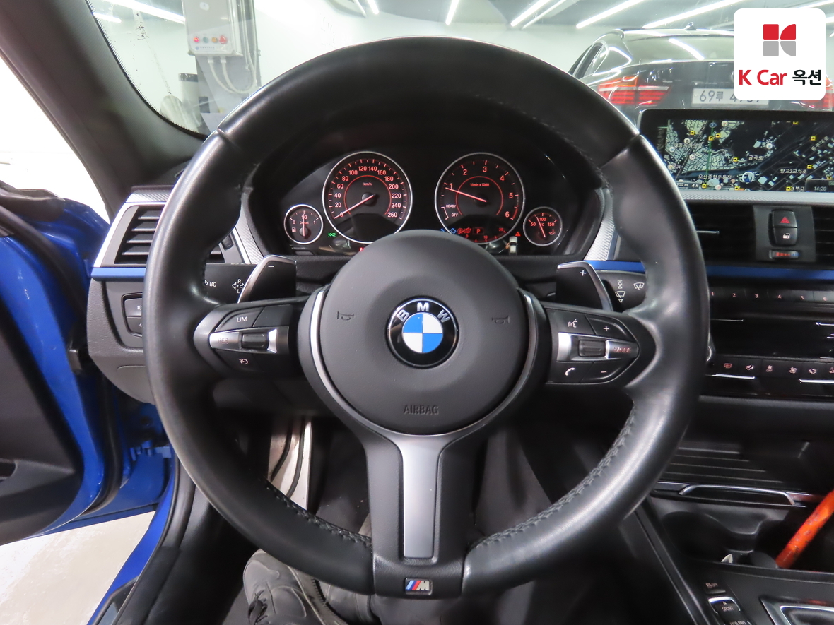 BMW 3 Series - 10