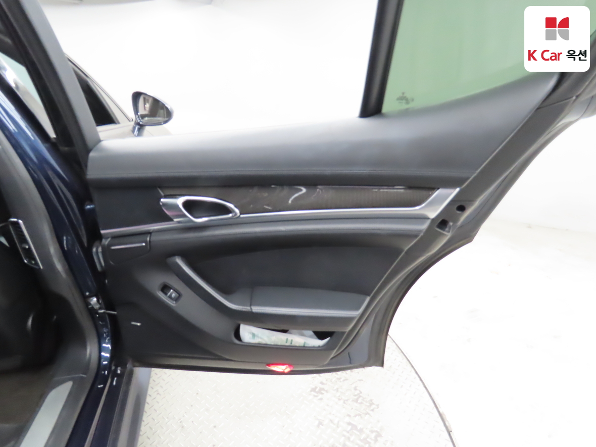 PORSCHE 파나메라 2013 - 이미지 31