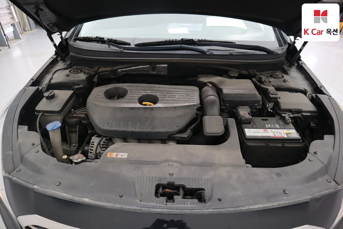 Hyundai Sonata - 31