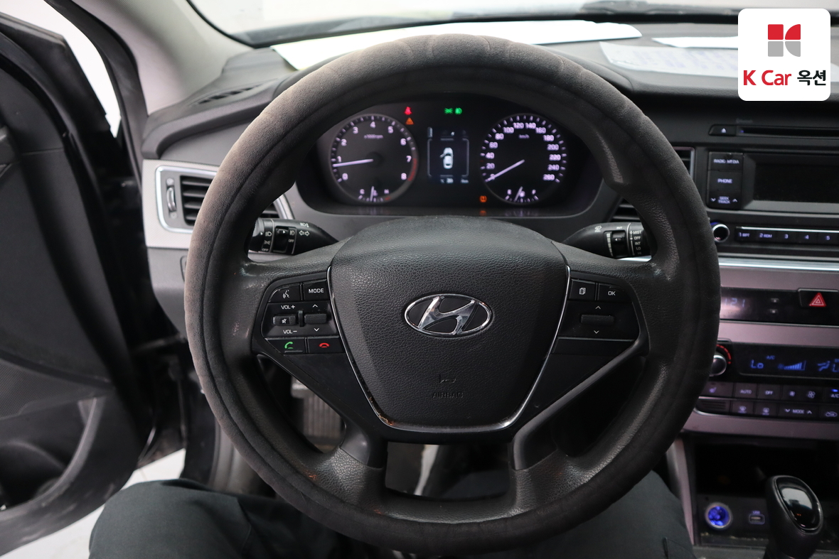 Hyundai Sonata - 10