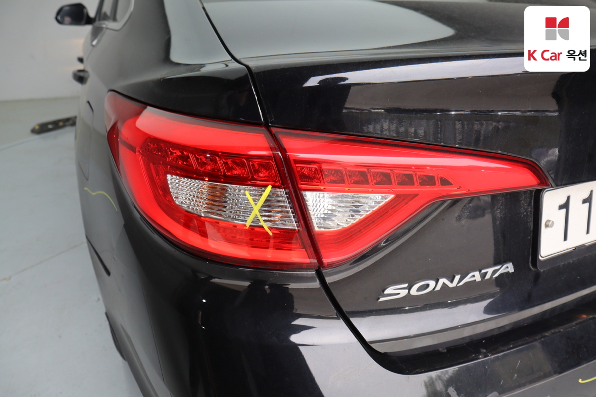 Hyundai Sonata - 38