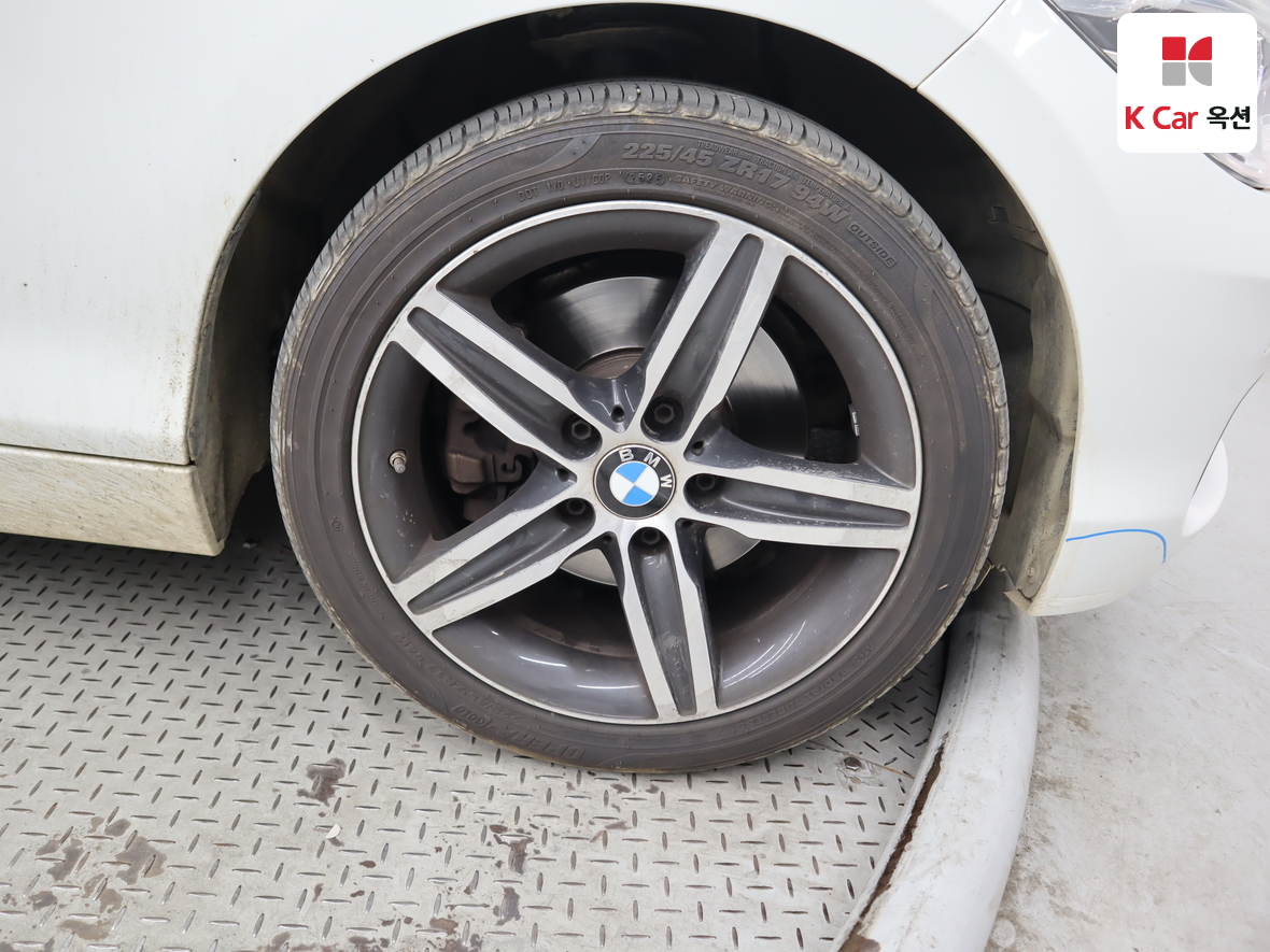 BMW 1 Series - 49