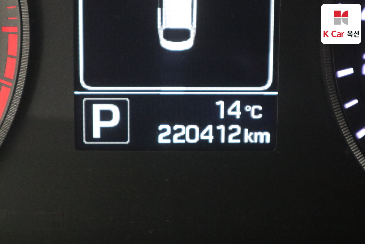 Hyundai Sonata - 4