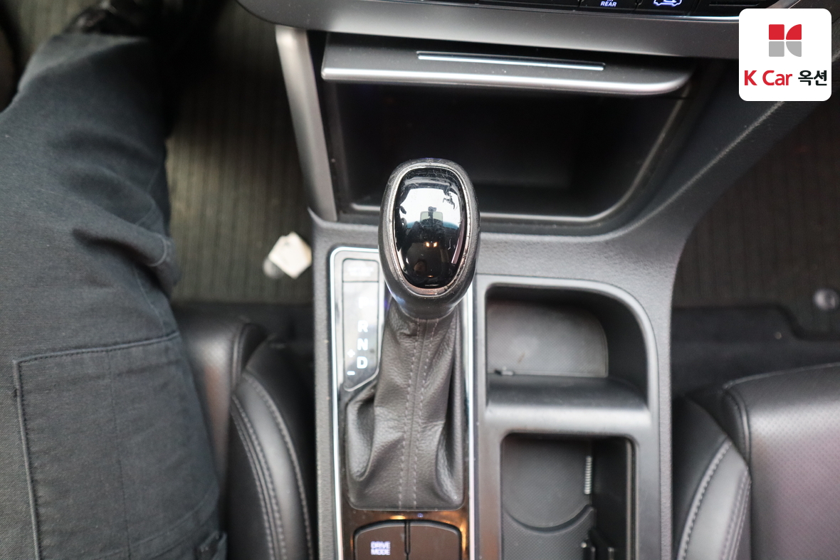 Hyundai Sonata - 16