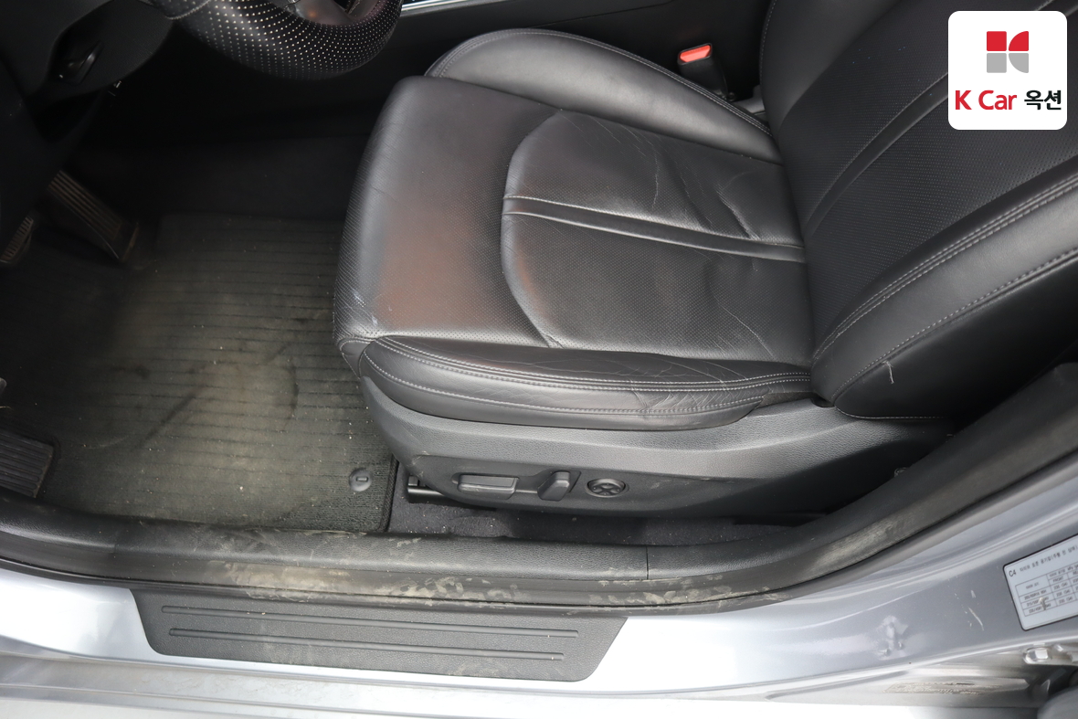 Hyundai Sonata - 19