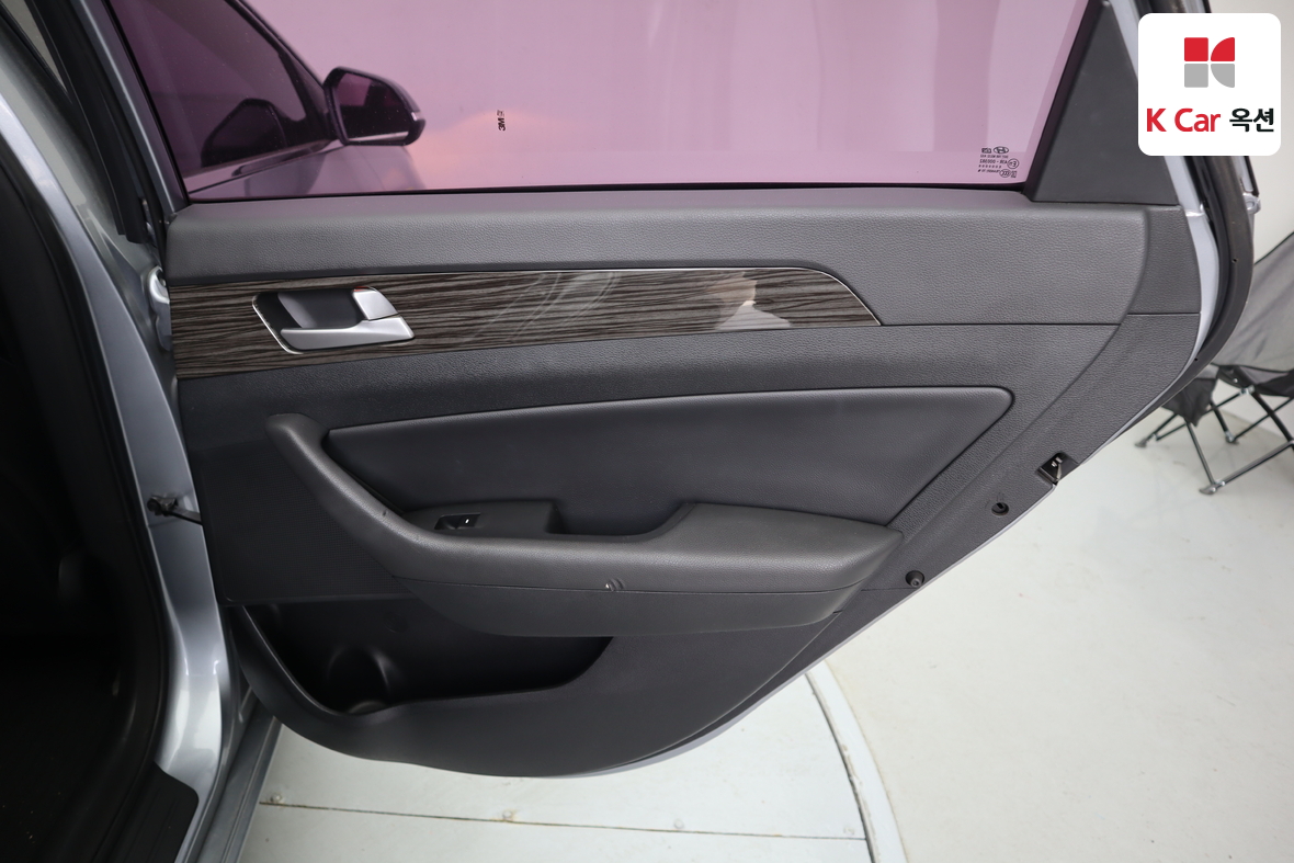 Hyundai Sonata - 25
