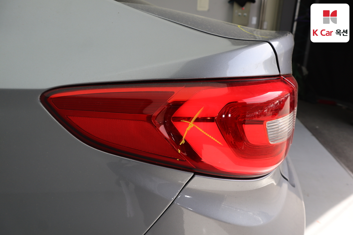 Hyundai Sonata - 38