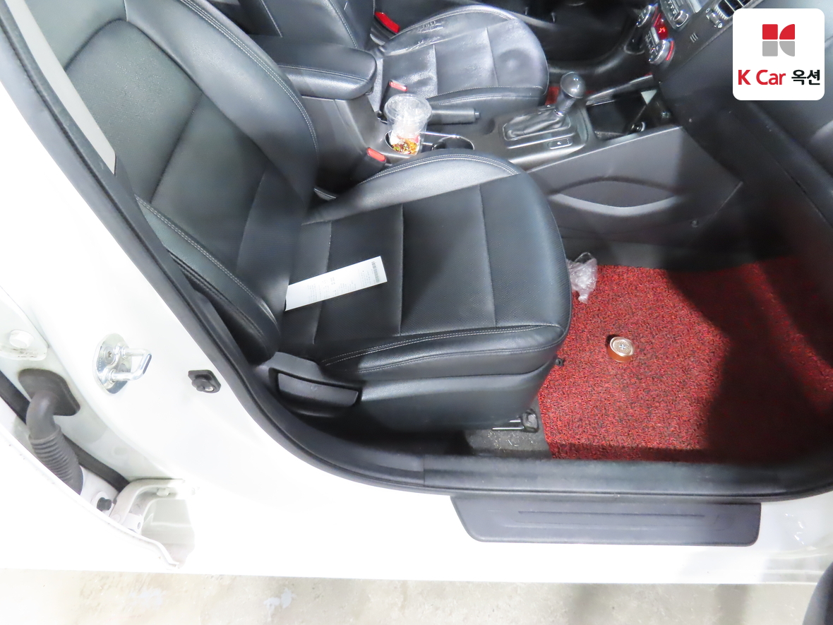 Kia K3 - 30