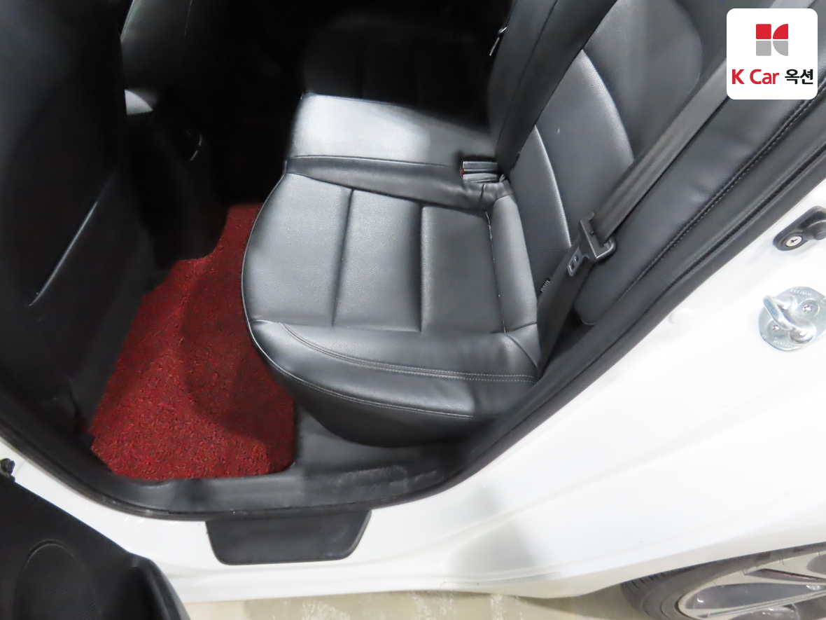 Kia K3 - 24