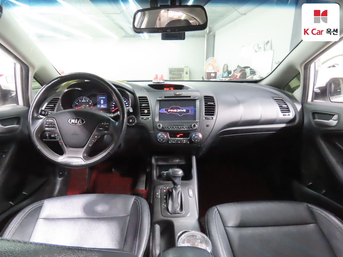 Kia K3 - 3