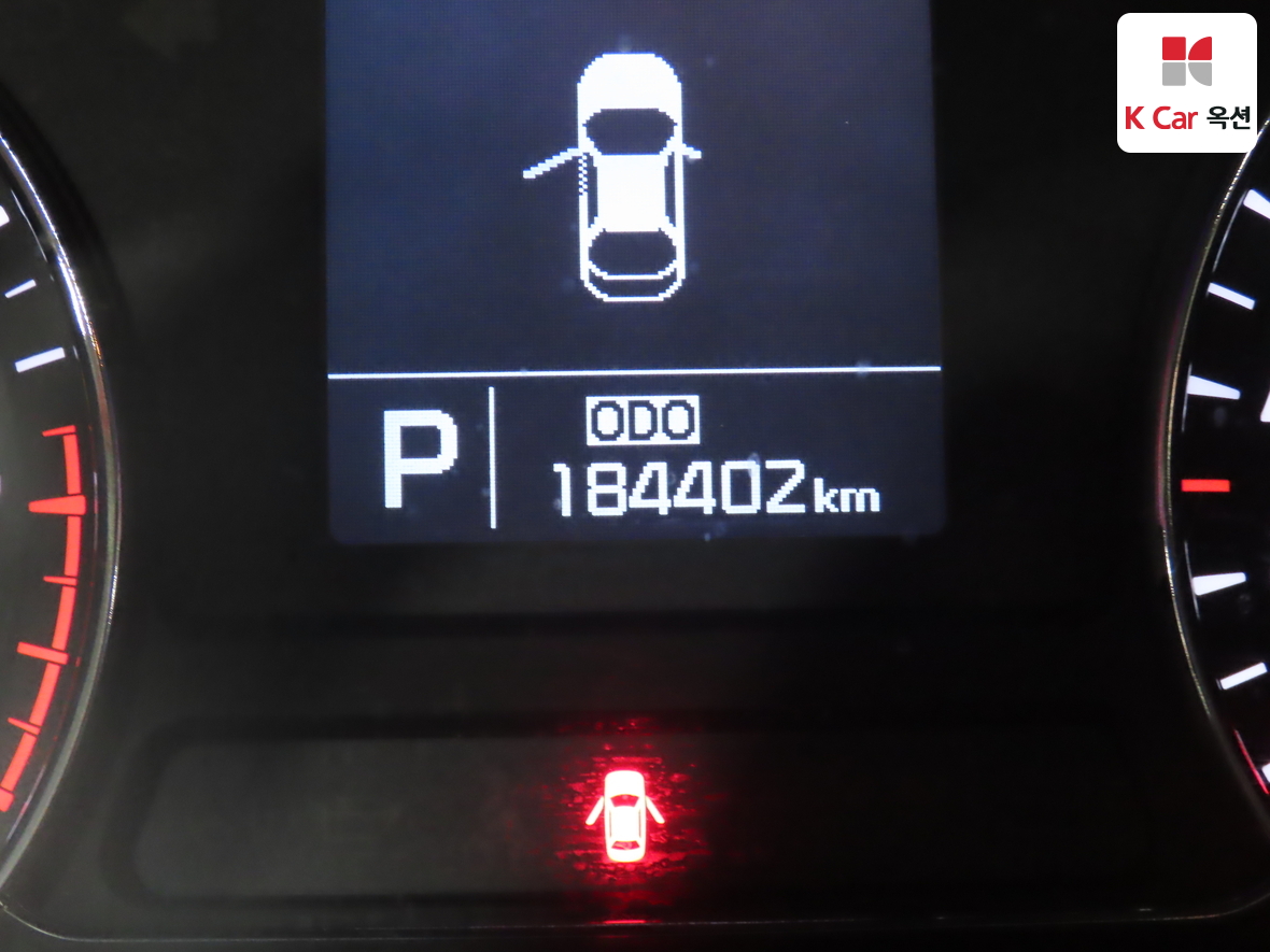 Kia K3 - 4