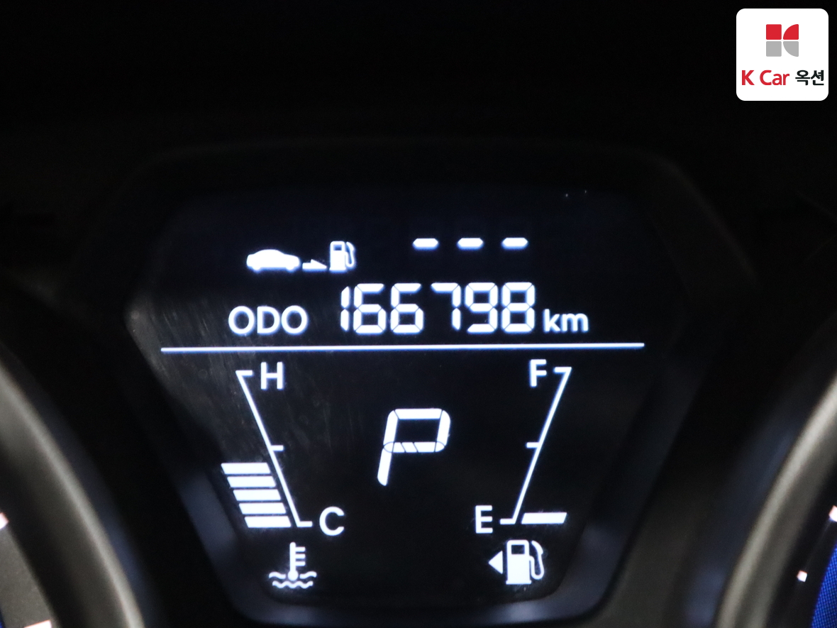 Hyundai Elantra 2011 - Image 4