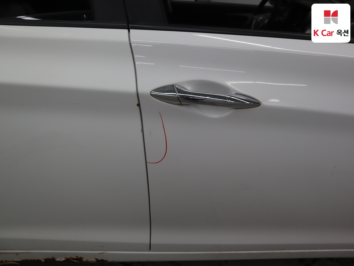 Hyundai Elantra 2011 - Image 43