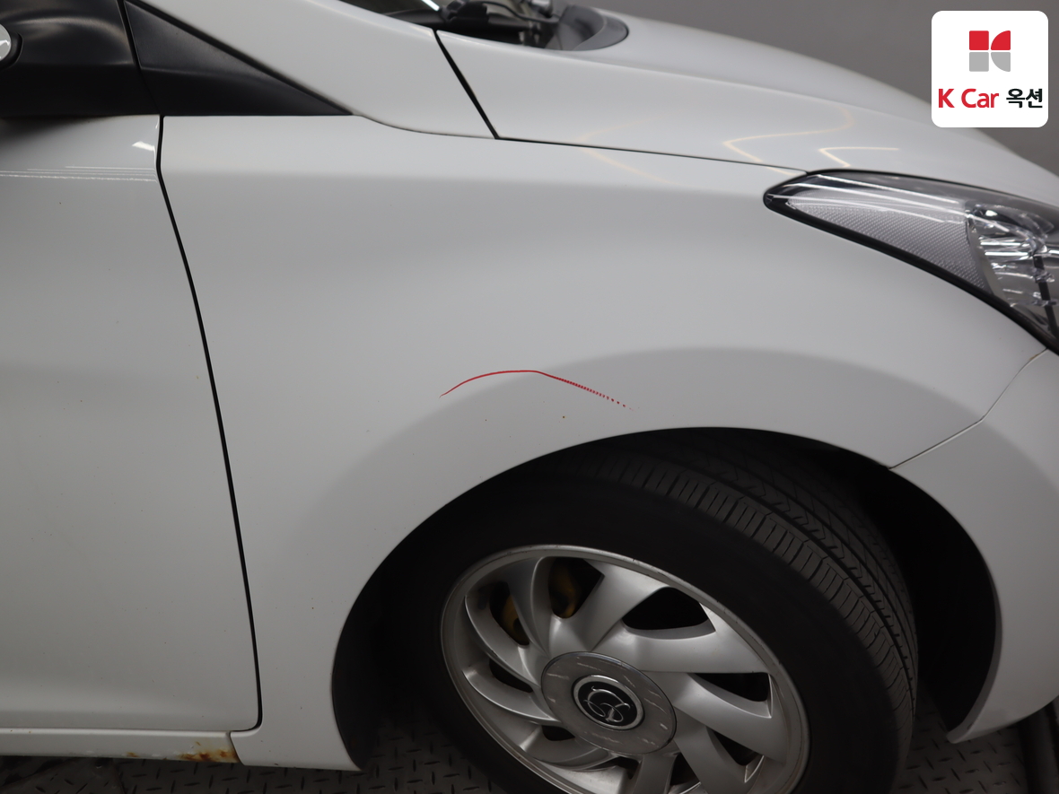 Hyundai Elantra 2011 - Image 44