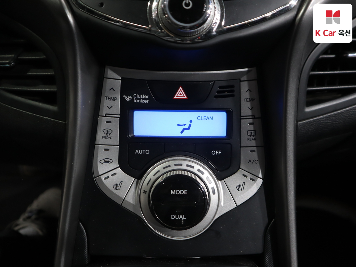 Hyundai Elantra 2011 - Image 16