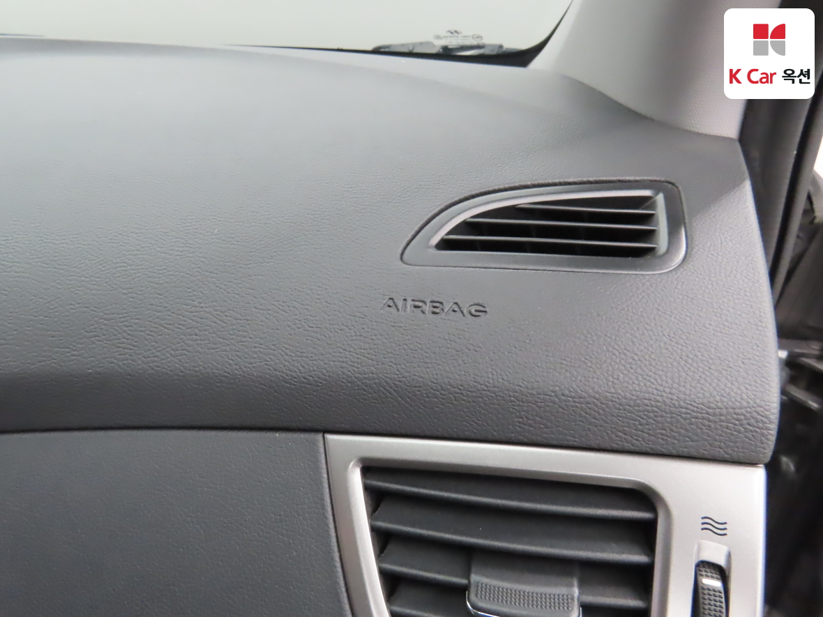 Hyundai Elantra 2012 - Image 29