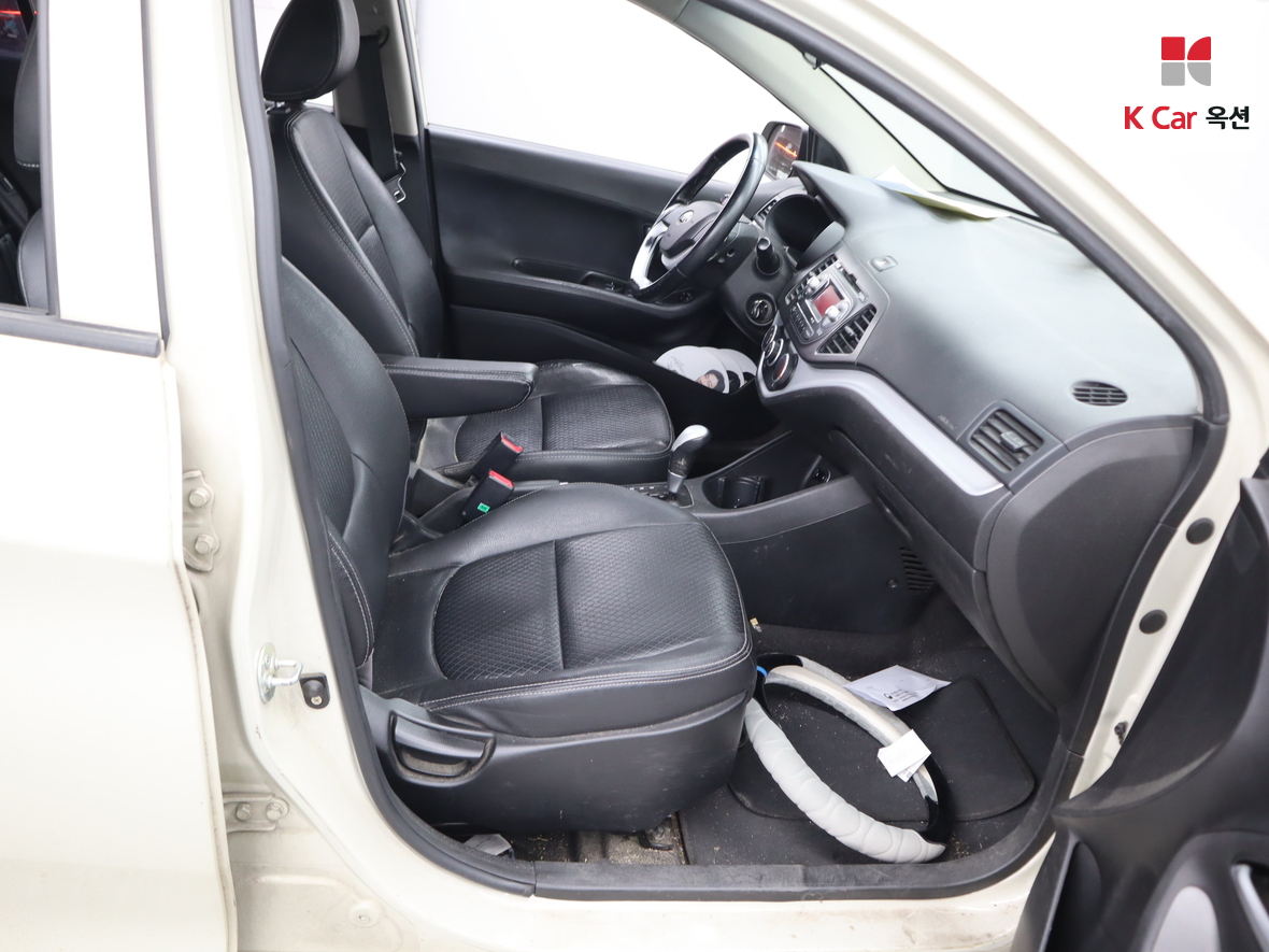 Kia Morning 2013 - Image 30