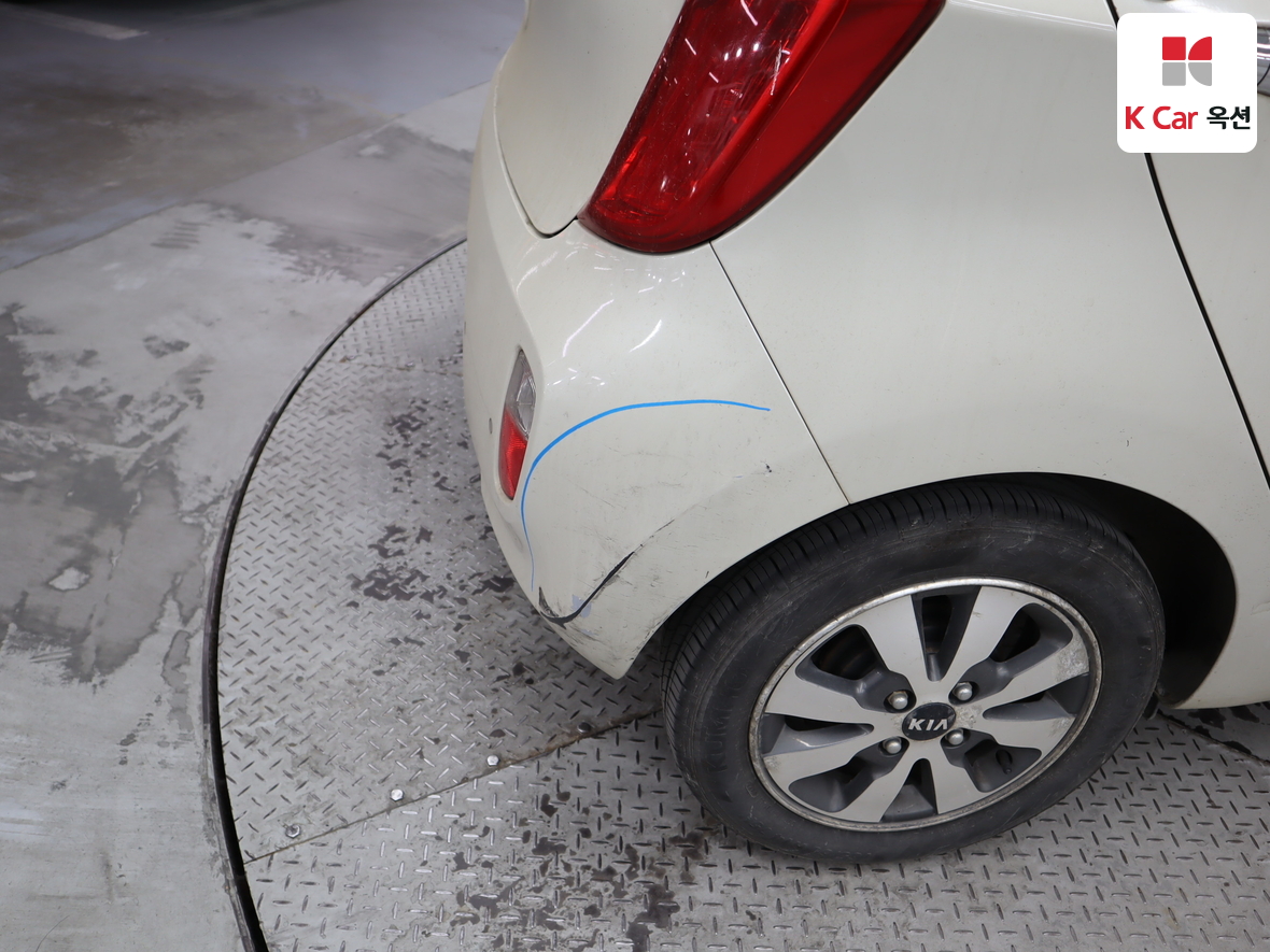 Kia Morning 2013 - Image 40