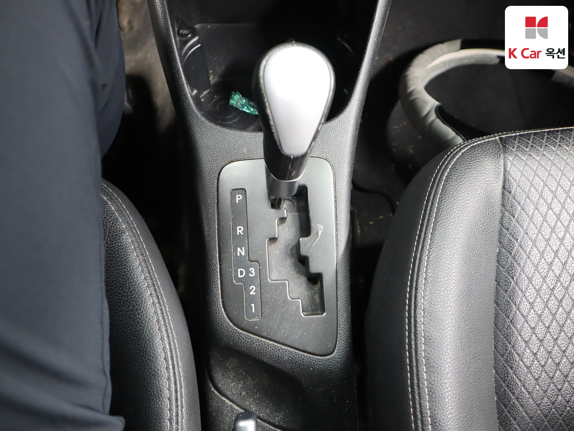 Kia Morning 2013 - Image 16