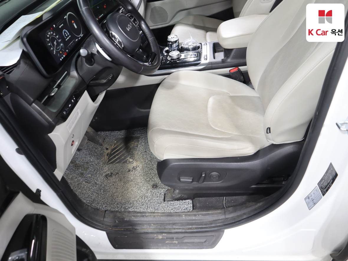 كيا كارنيفال 2023 - صورة 18