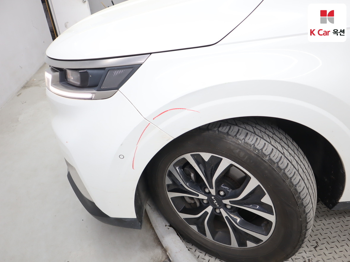 كيا كارنيفال 2023 - صورة 34