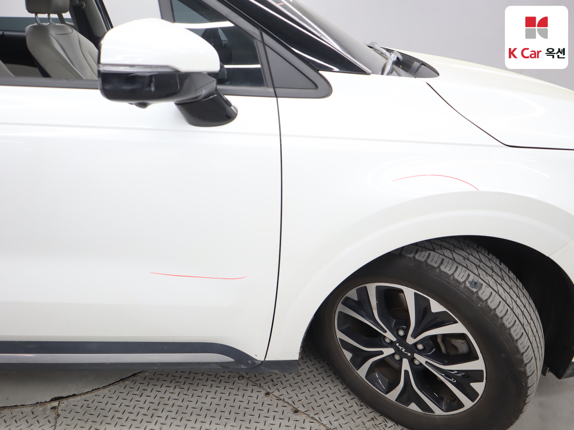 كيا كارنيفال 2023 - صورة 40