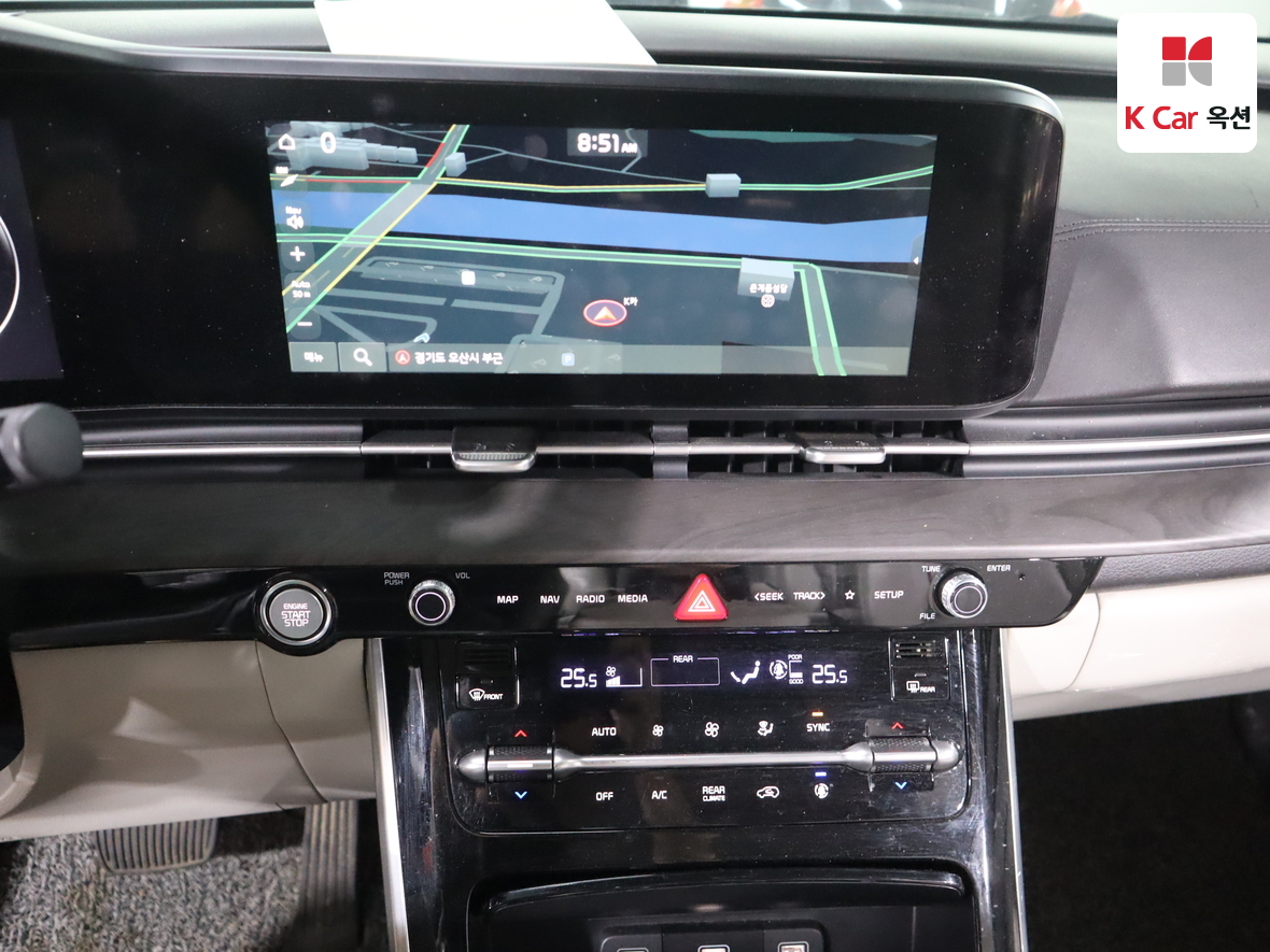 كيا كارنيفال 2023 - صورة 6