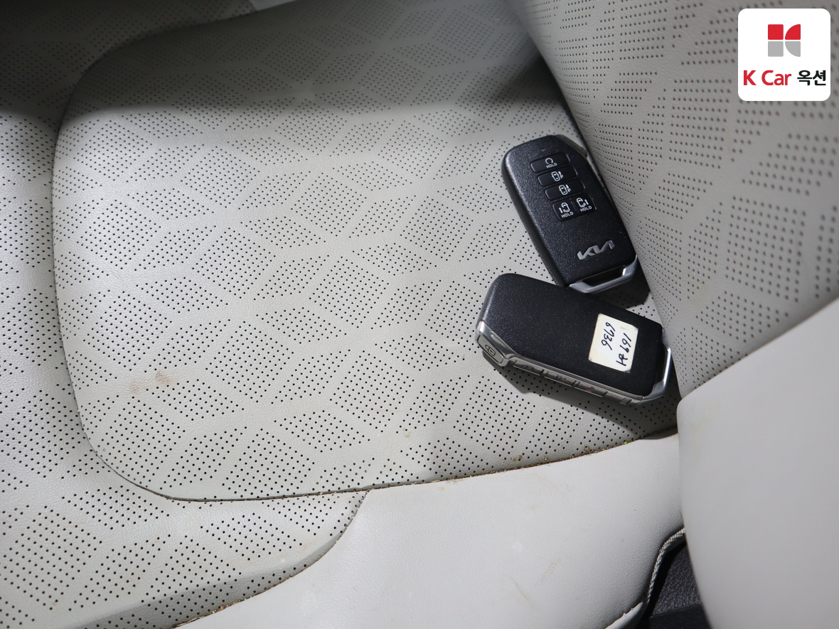 كيا كارنيفال 2023 - صورة 17