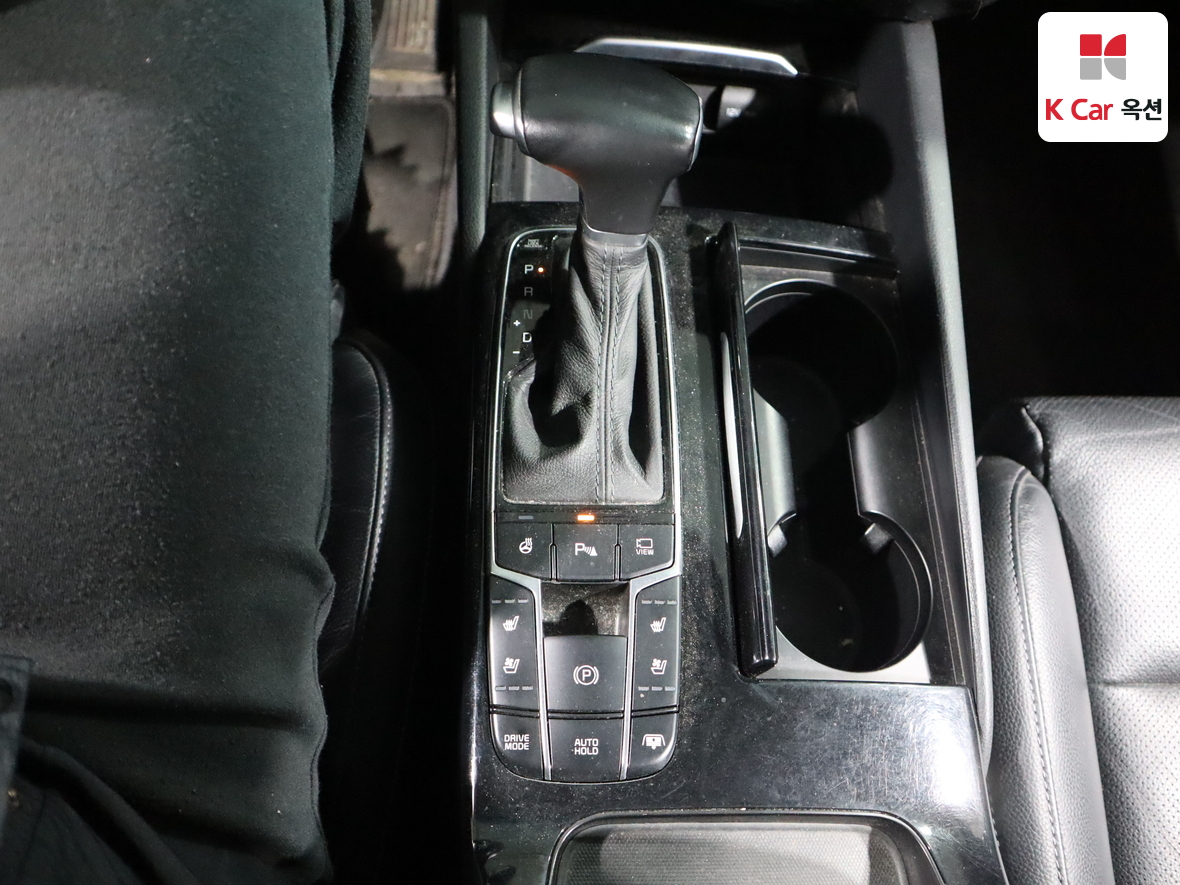 كيا K7 2018 - صورة 16