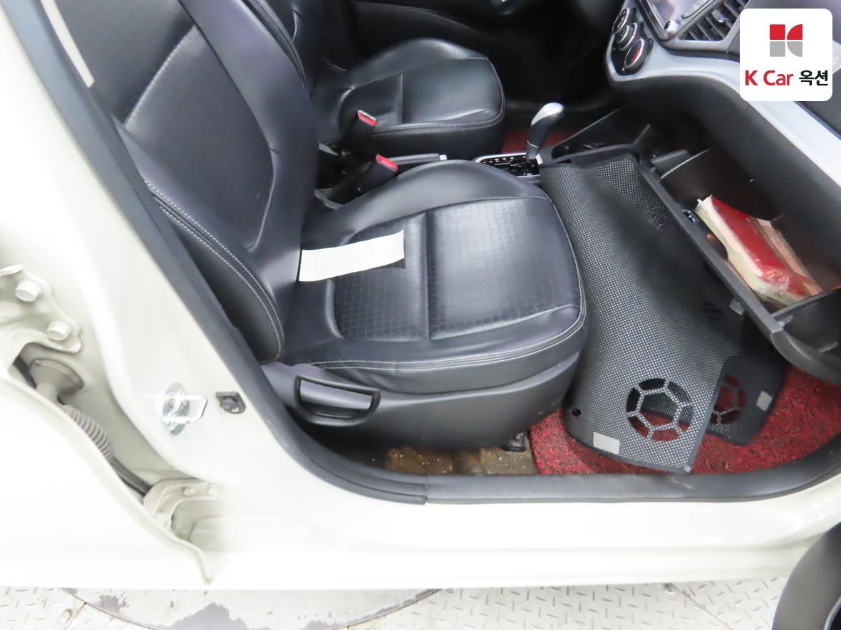 Kia Morning 2016 - Image 31