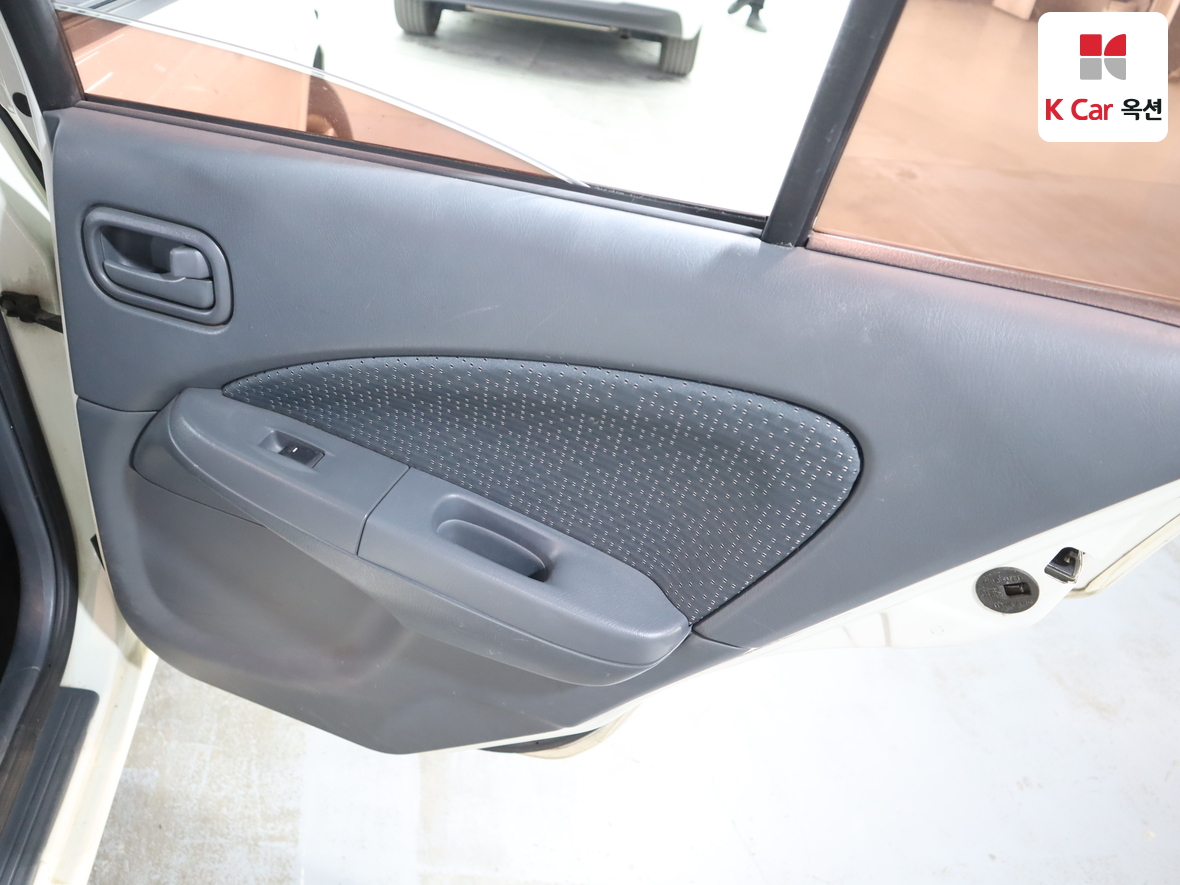 Renault Samsung SM3 2010 - Image 24