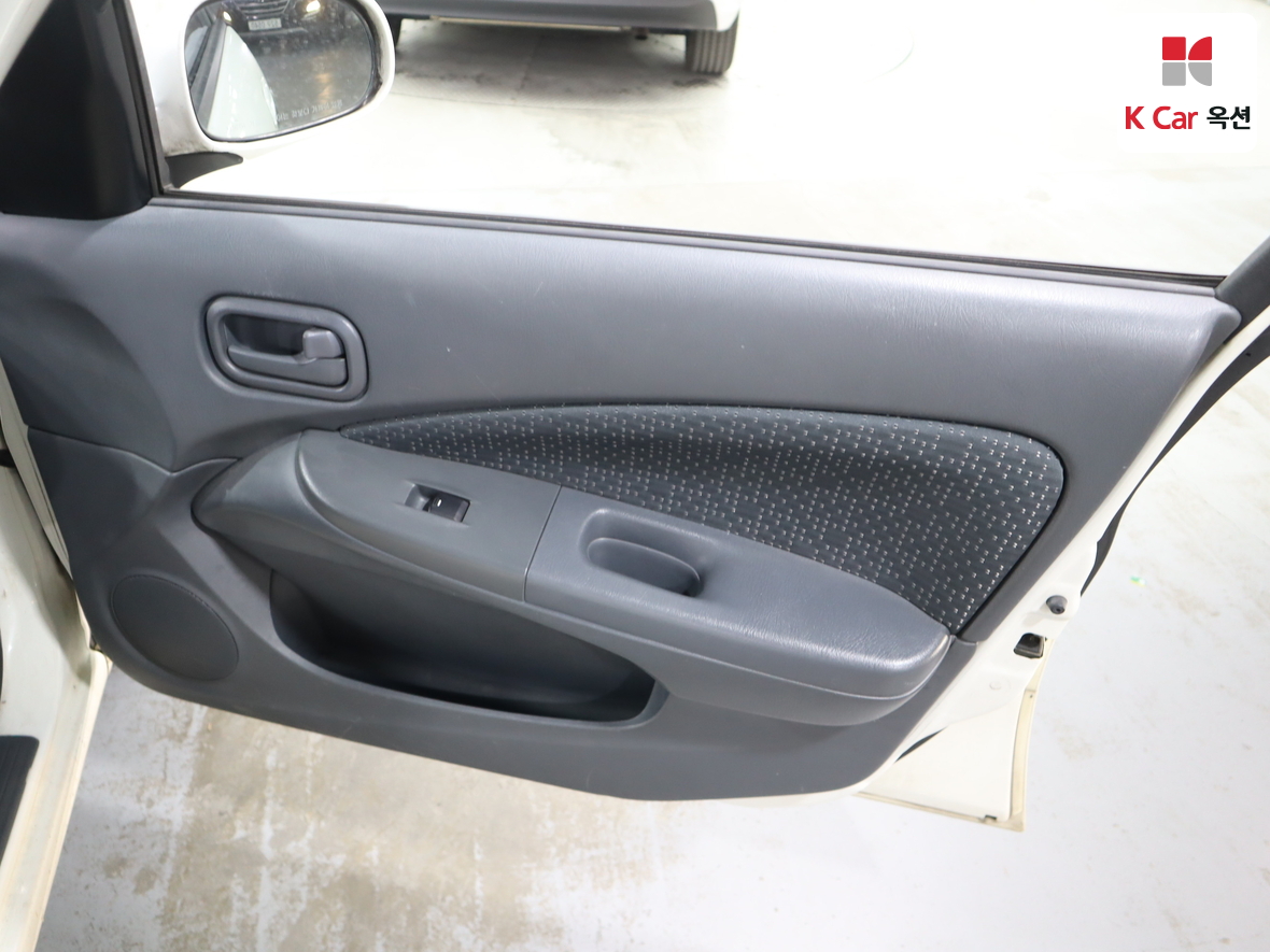 Renault Samsung SM3 2010 - Image 26