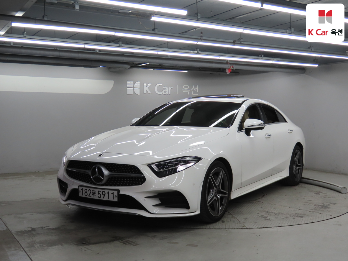 Mercedes-Benz CLS-Class - 1