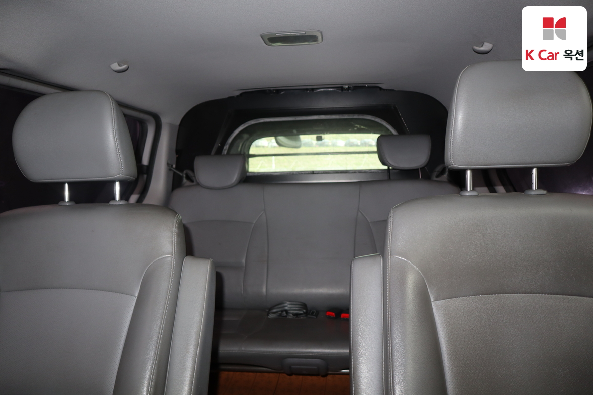 Hyundai Grand Starex - 17