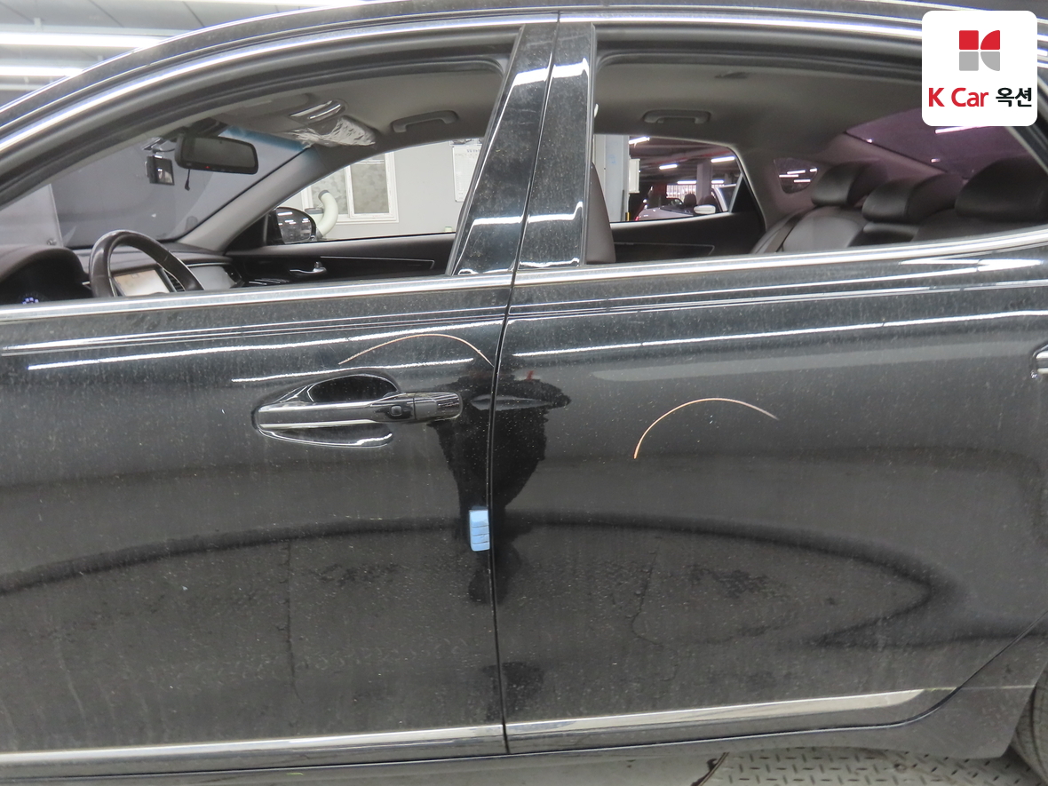 Kia K7 2018 - Image 37
