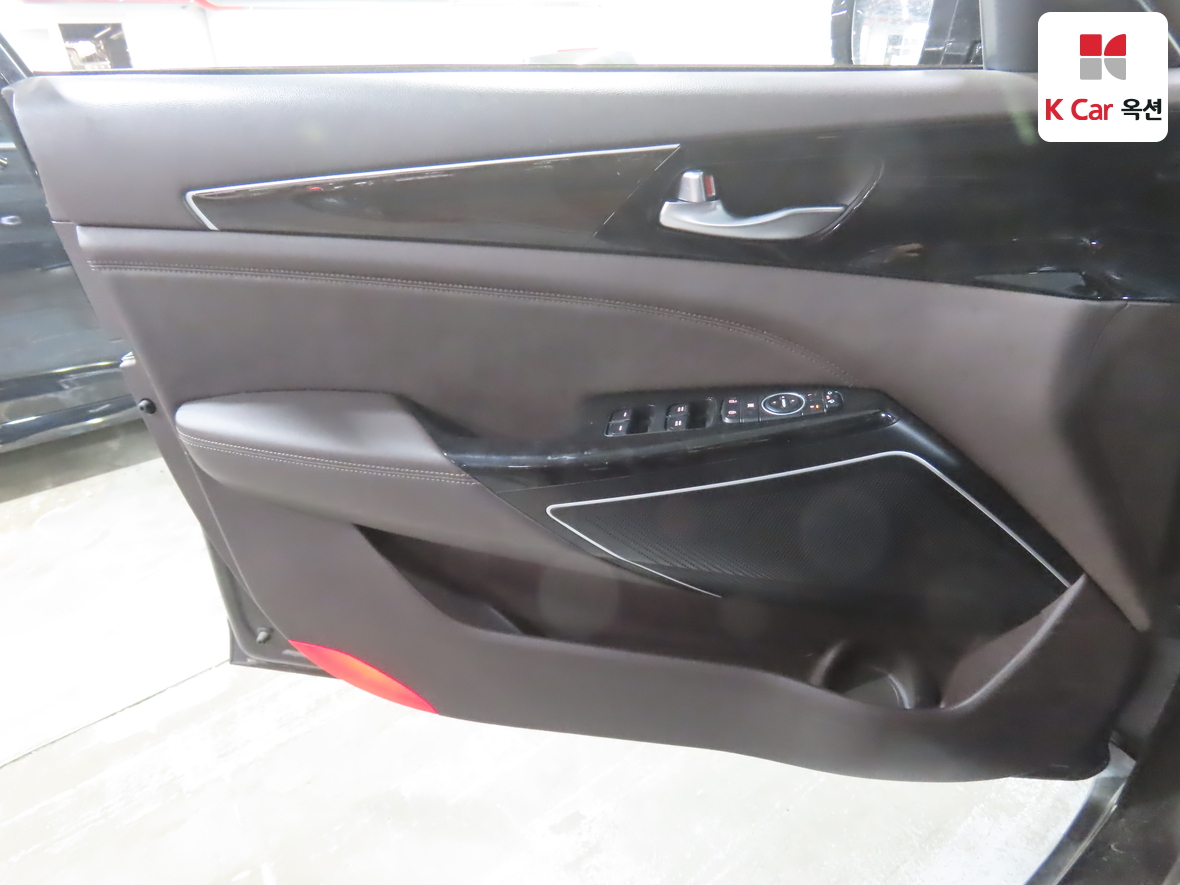 Kia K7 2018 - Image 8