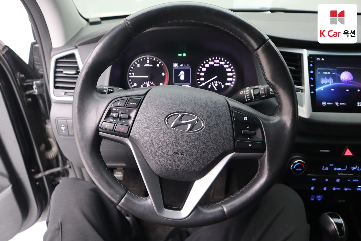 Hyundai Tucson - 10