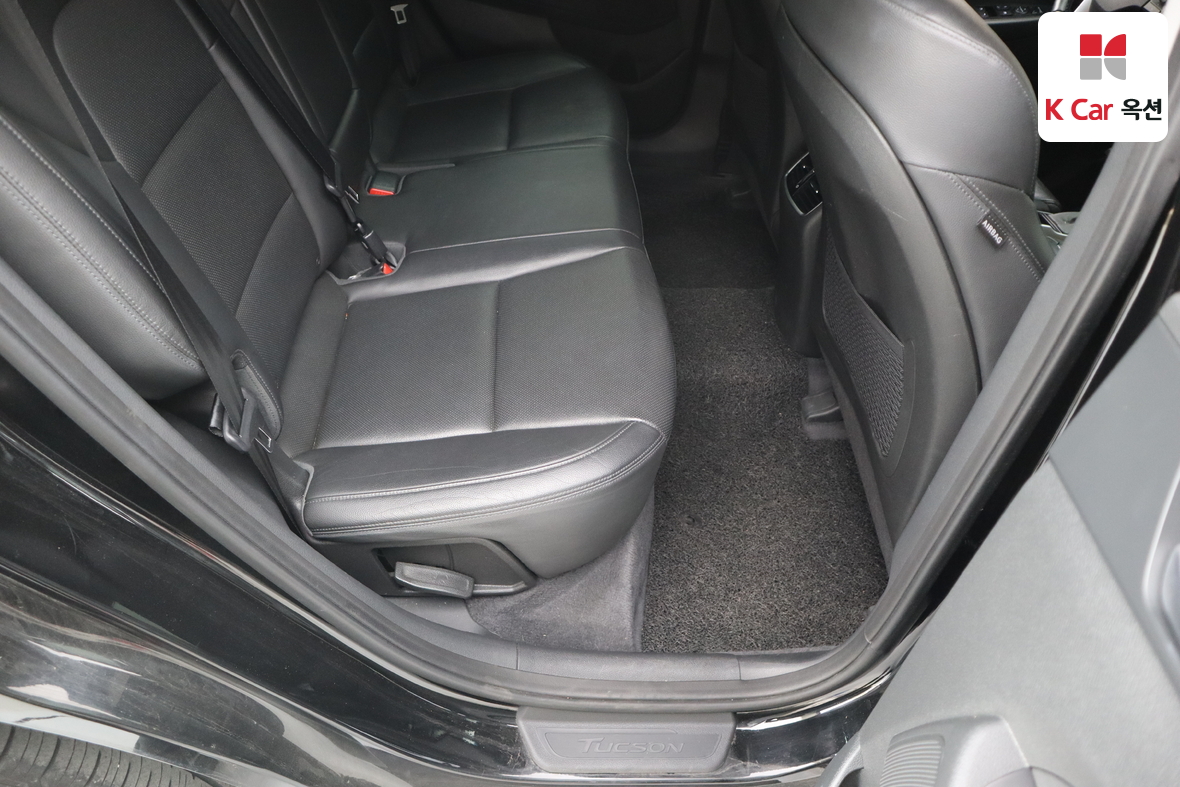 Hyundai Tucson - 27