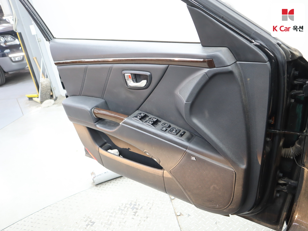 Hyundai Grandeur 2009 - Image 8