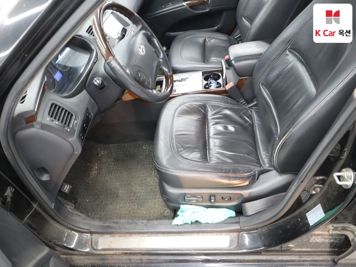 Hyundai Grandeur 2009 - Image 17