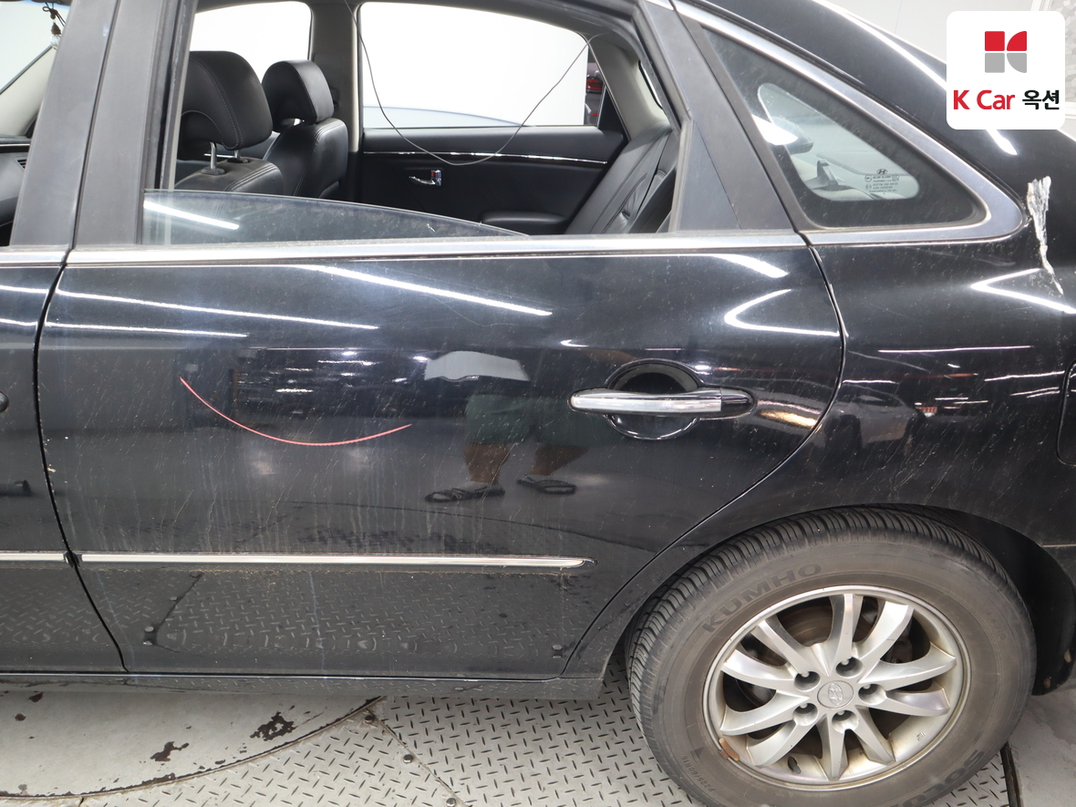 Hyundai Grandeur 2009 - Image 37