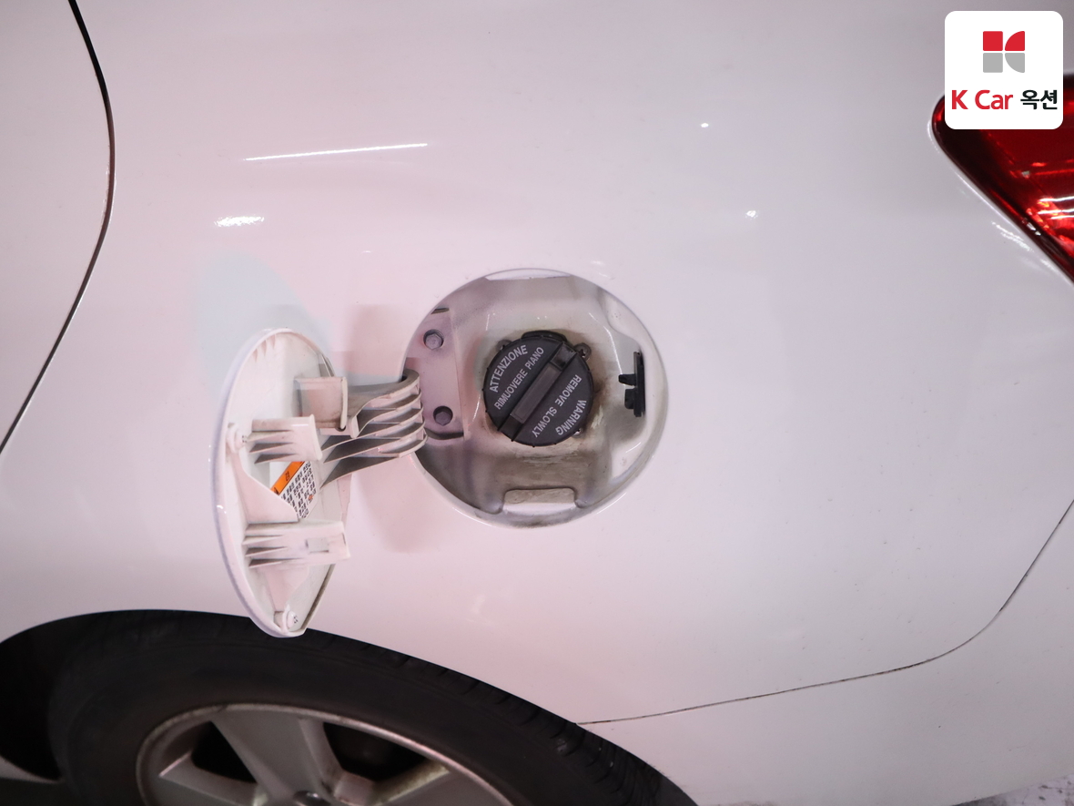 Kia Forte 2011 - Image 23