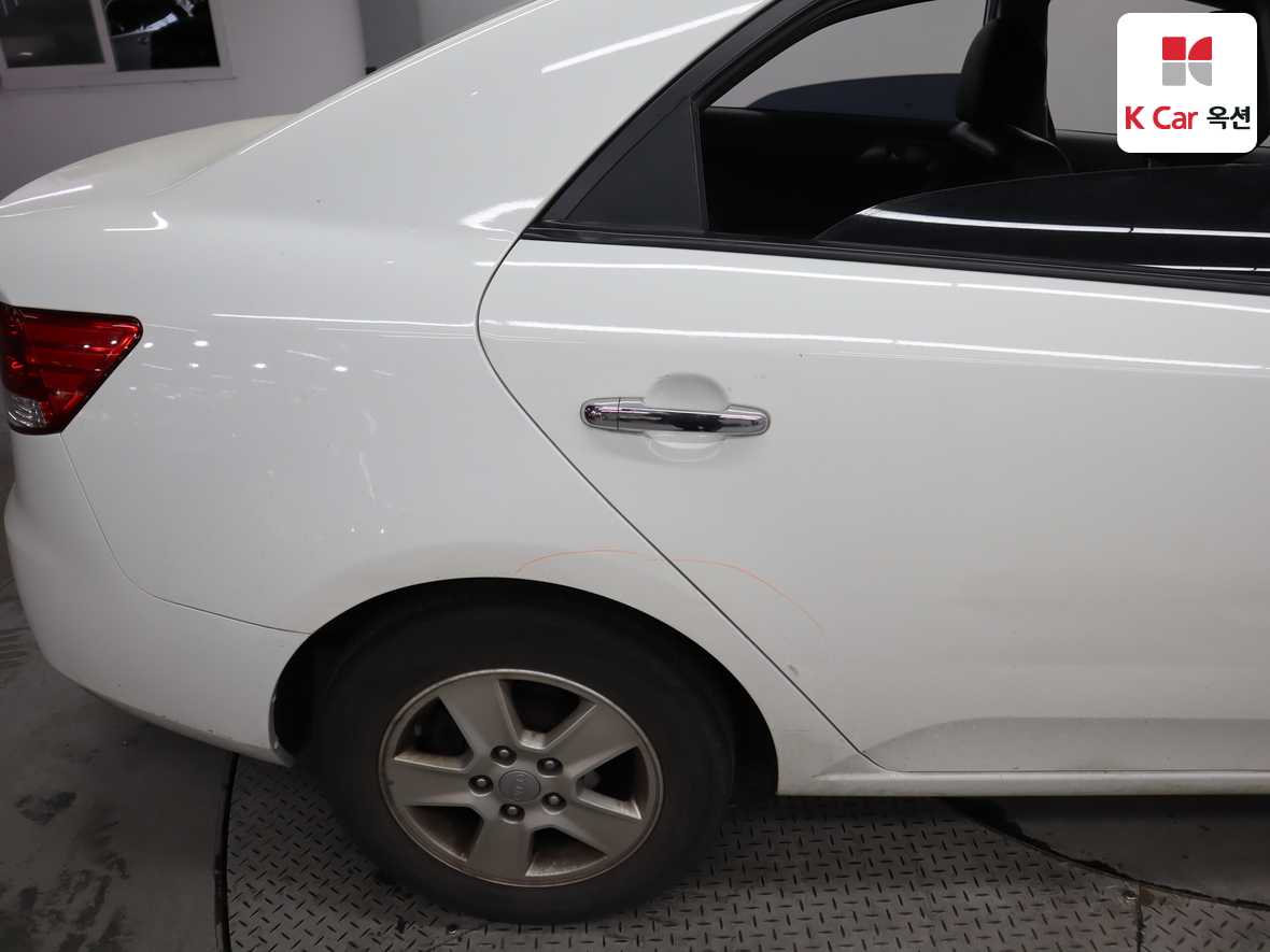 Kia Forte 2011 - Image 36