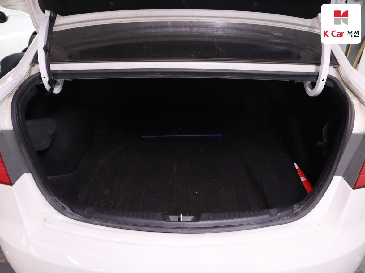 Kia Forte 2011 - Image 24