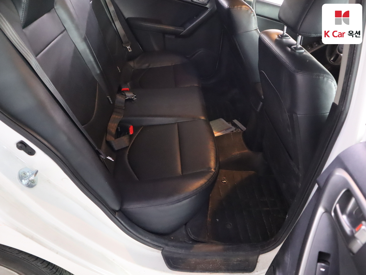 Kia Forte 2011 - Image 26