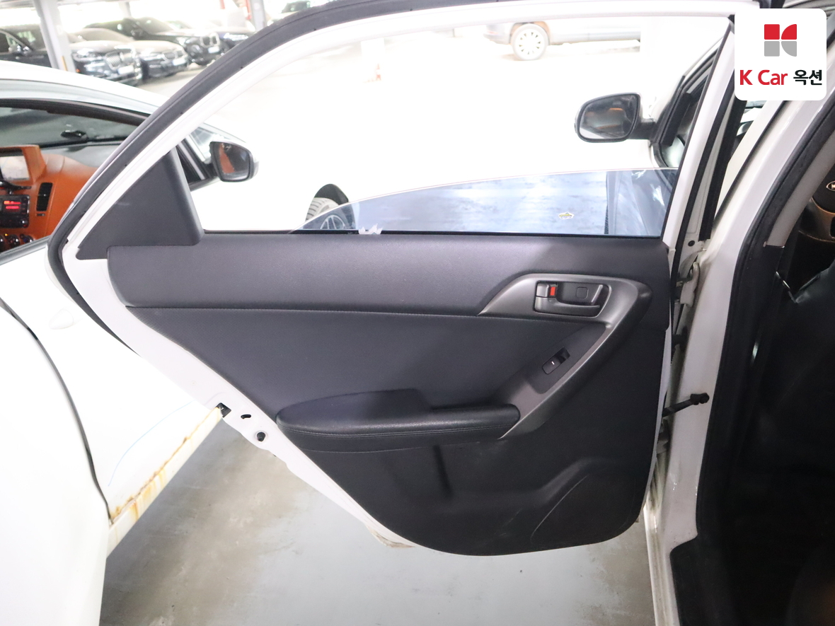 Kia Forte 2011 - Image 21