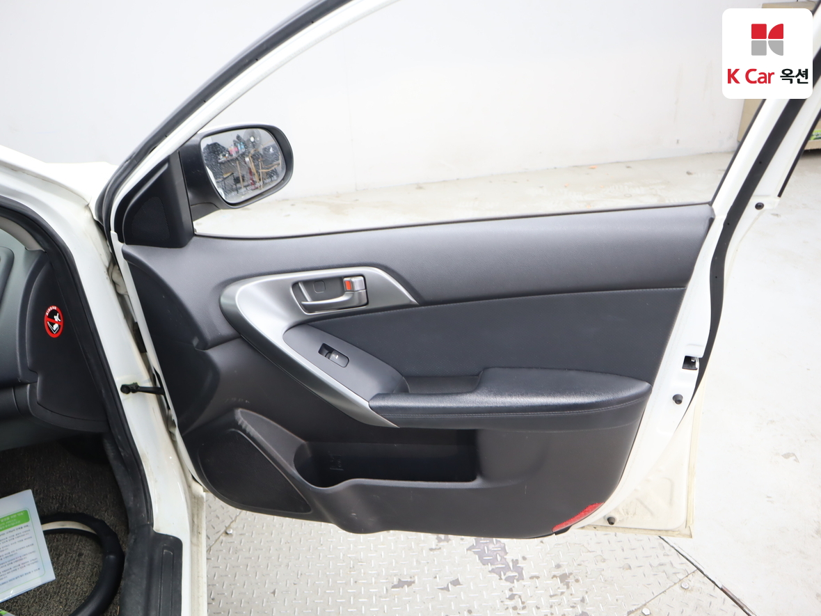 Kia Forte 2011 - Image 27