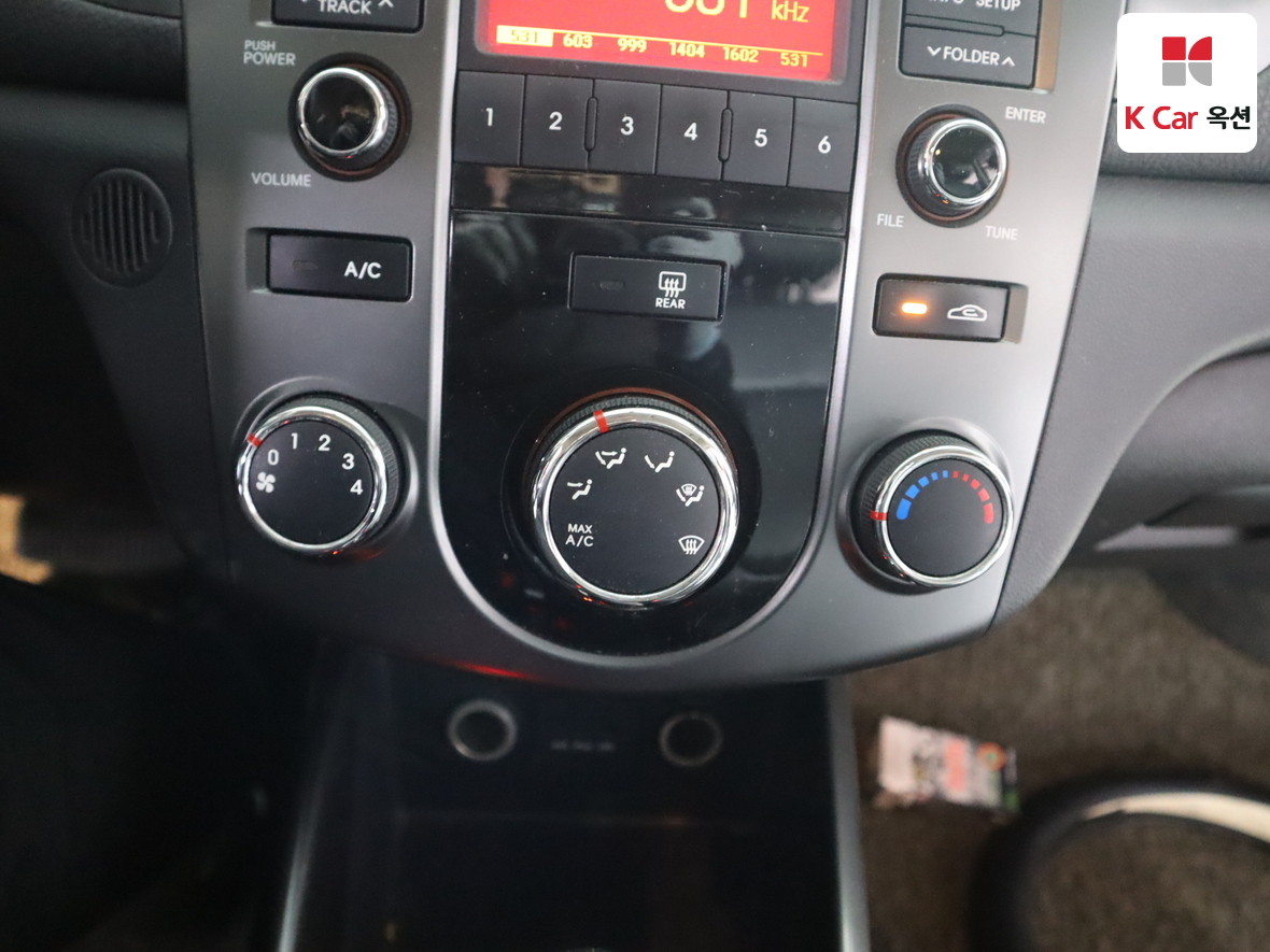 Kia Forte 2011 - Image 16