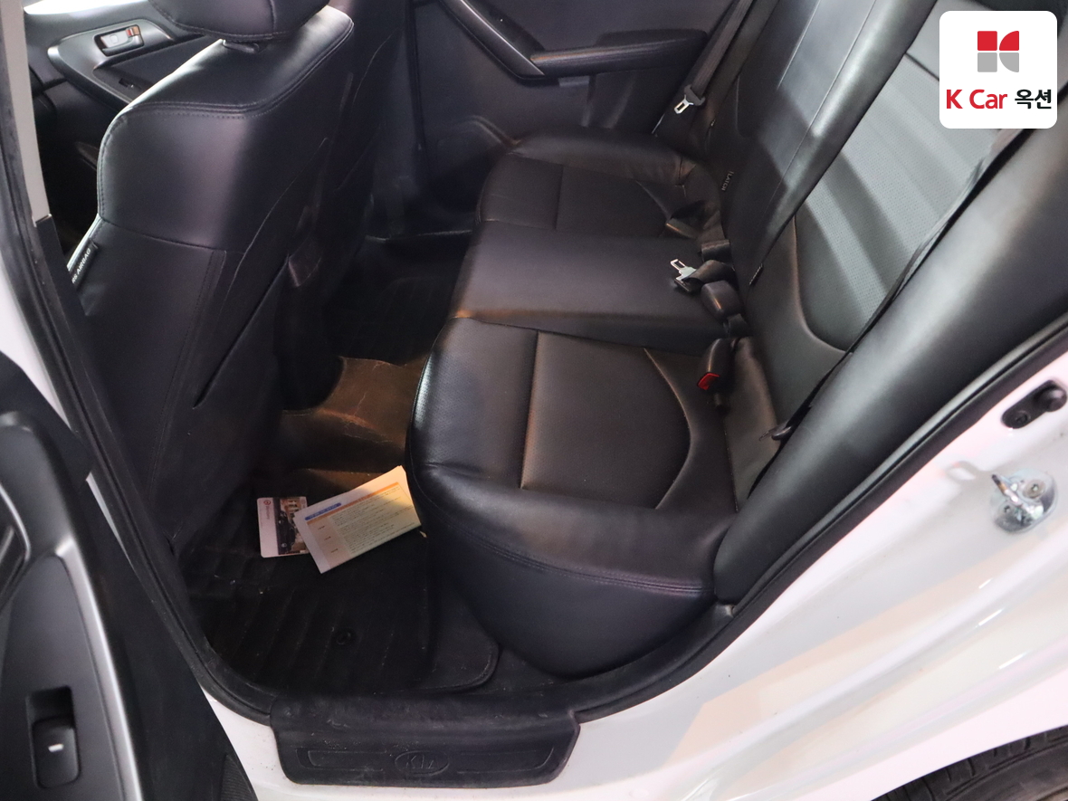 Kia Forte 2011 - Image 22