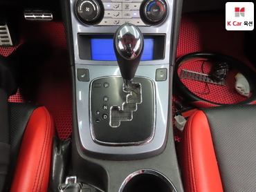 2010 - hyundai 200